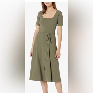 Vince short sleeve square neck dress NWT size small